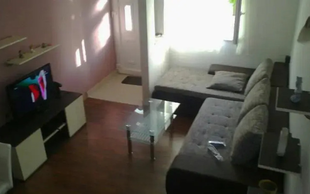 Apartment M