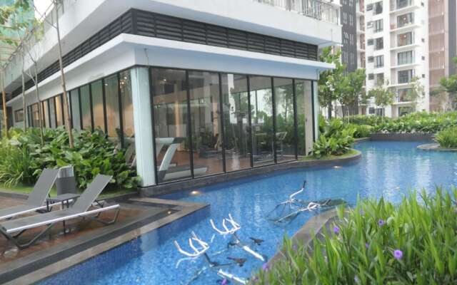 Golden Shine Homestay at Midhills Genting