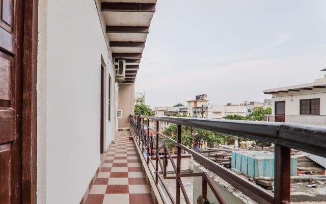 Spot On 60788 Hotel Venkatesh