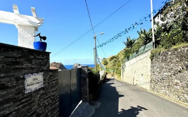 Studio in Porto da Cruz With Ocean Views