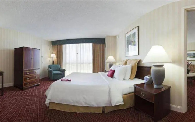 Clarion Hotel Empire Meadowlands