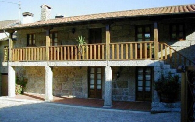 Rustic House with Swimming Pool, Vieira Minho by Izibookings
