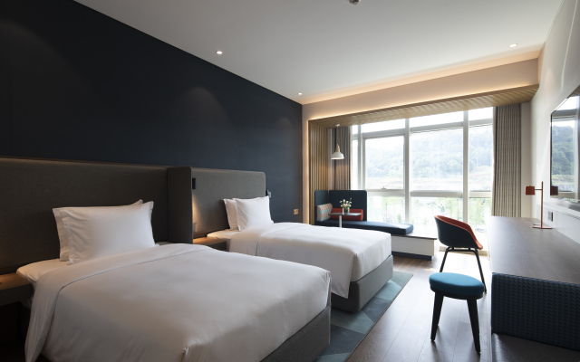 Holiday Inn Express Yibin, an IHG Hotel