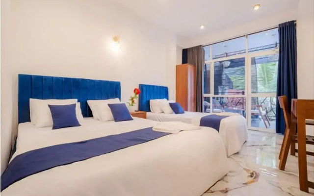 Fogy Ella Hotel