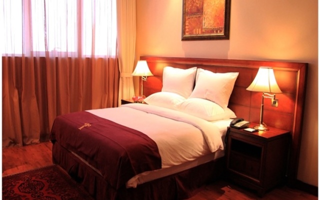 Trianon Royal Hotel