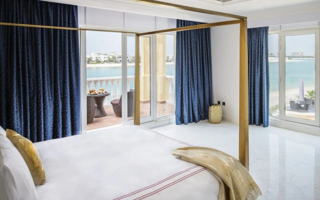 The Palm Jumeirah Villas - Frond E