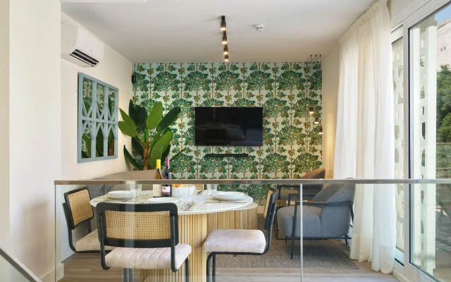 Casa Pizarro, by Homing U