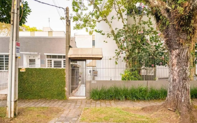 Quarto aconchegante nas Mercês