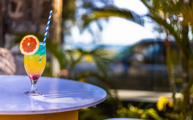 O'Beach Boutique Studios