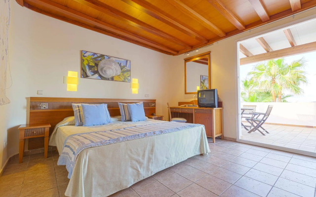 Sirenis Hotel Club Siesta