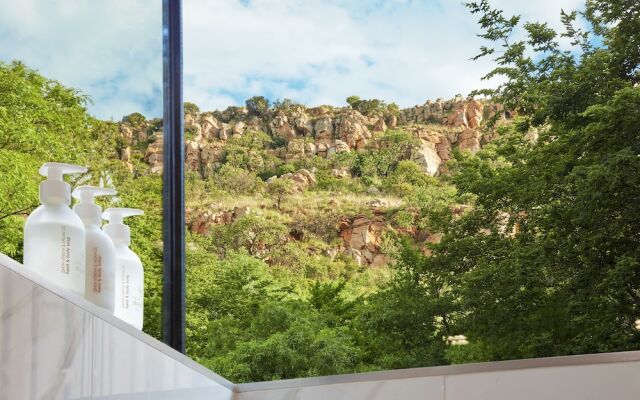 The Cliffside Boutique Getaway
