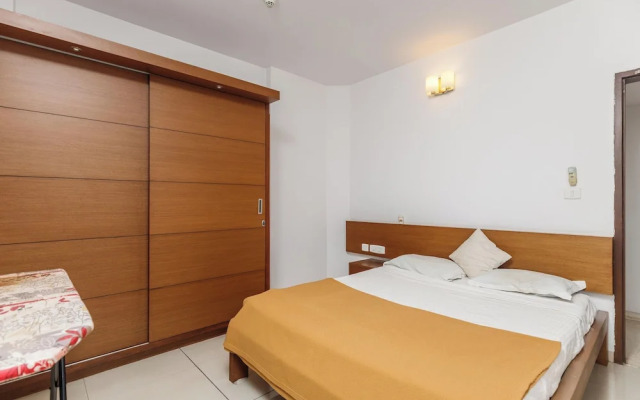 Lakeside Living by Red Olive Nr Airport 3bhk