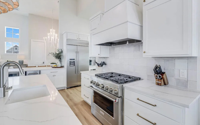 That Beachfront Vibe 140 TUC