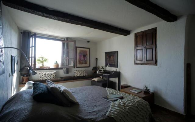 La Maison Aux Bonsaïs