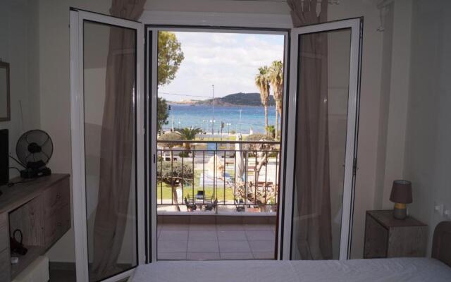 Sea Side Apartment