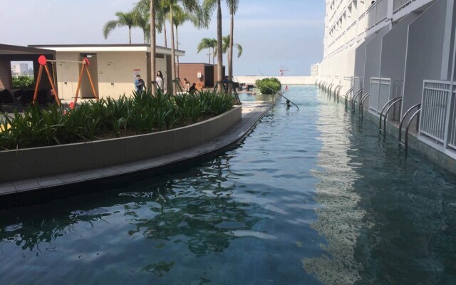 Breeze Residences Condo