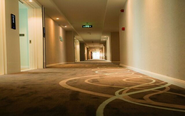 Qingdao Galaxy Holiday Hotel