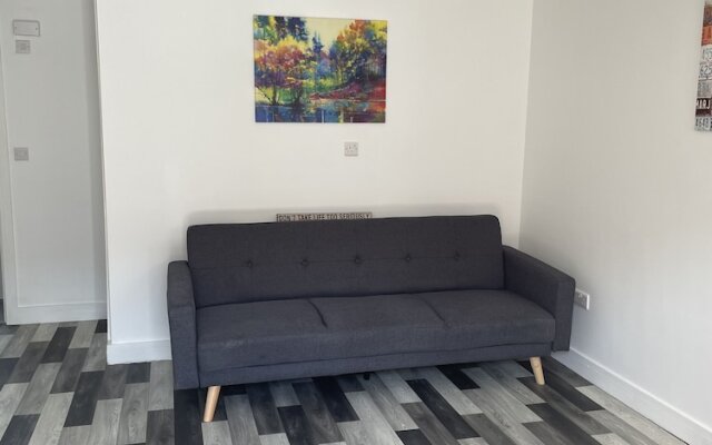 Impeccable 1-bed Apartment in Chesterfield
