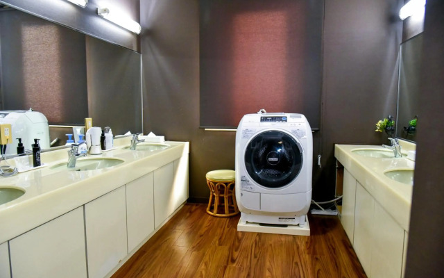 Hotel Palms Tenmonkan