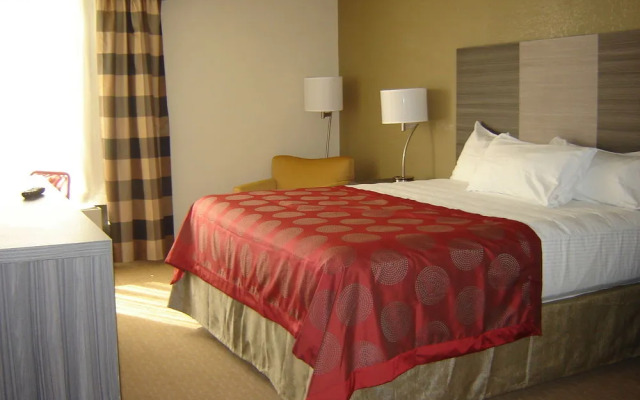 Ramada Wentzville