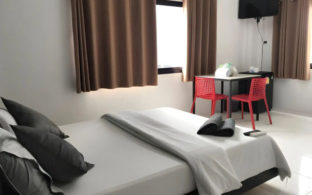 The Color Express Hotel