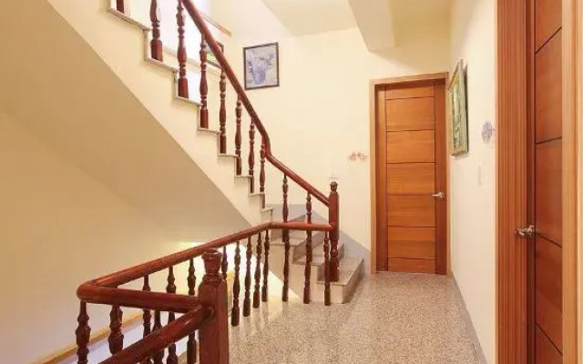 Starry Hostel