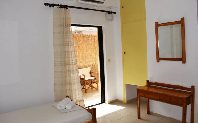 Sleepery studio Meltemi 50m from the sea