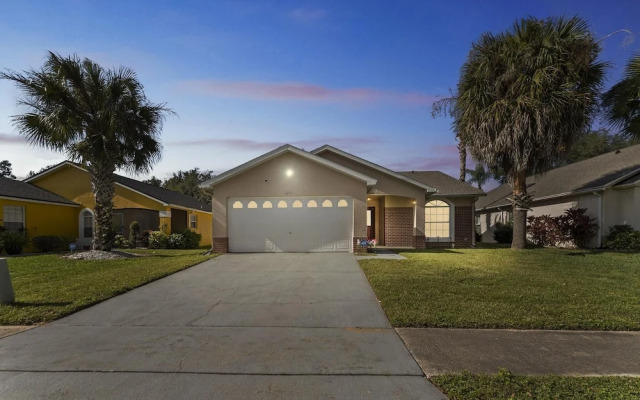 Private Pool and Game Room Near Disney!!!