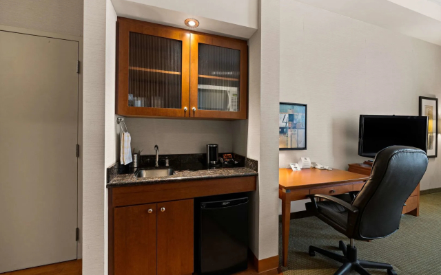 Best Western Plus Orangeville Inn & Suites