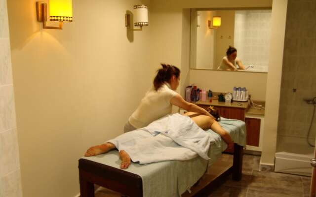 Grand Ozeren Otel & Spa