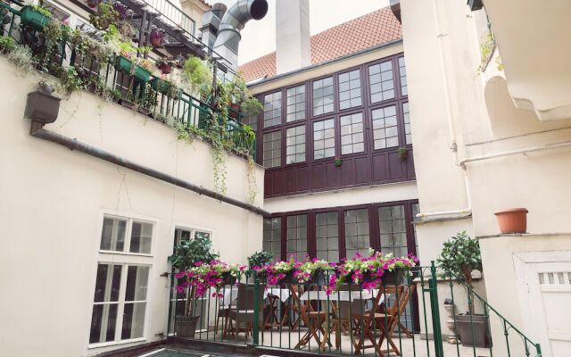 Old Town Square Hotel