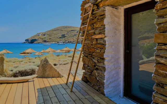 Spathi Beach Suites Kea