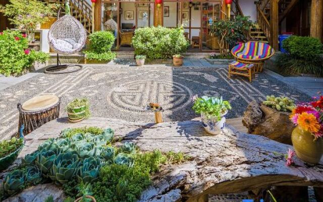 Wu Suo · Li Ziyuan (Lijiang Old Town Mufu Hotel)