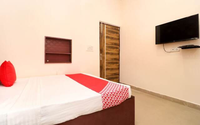 OYO 16734 Sheela Stays