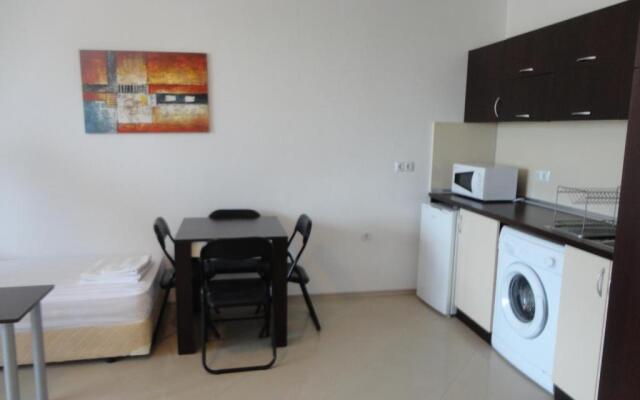 Stefani Apartments