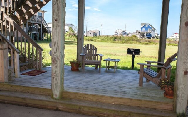 Austin's Pointe 4 Bedroom Cottage by RedAwning