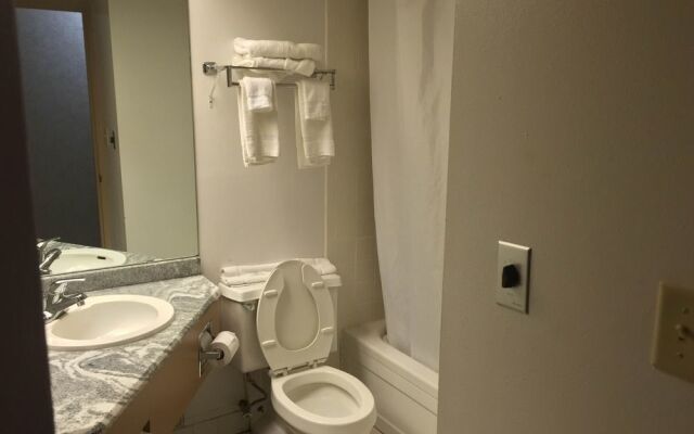 OYO Hotel Goodland KS Hwy 24