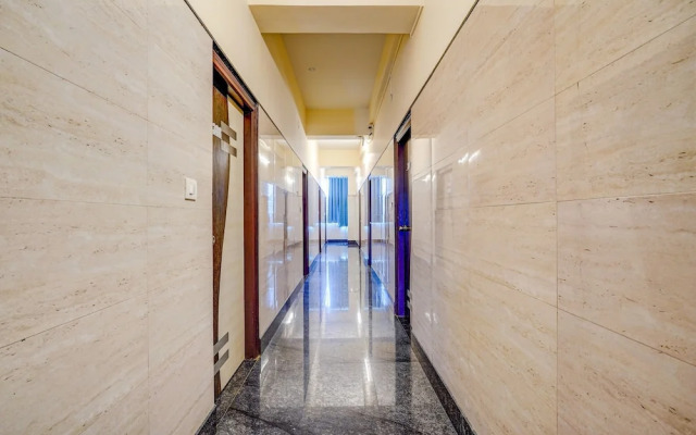 Fabhotel Grand Vista Inn