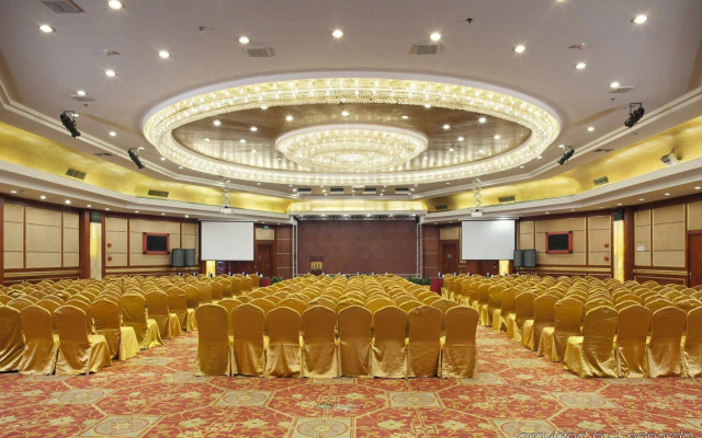 Holiday Inn Zhengzhou by IHG