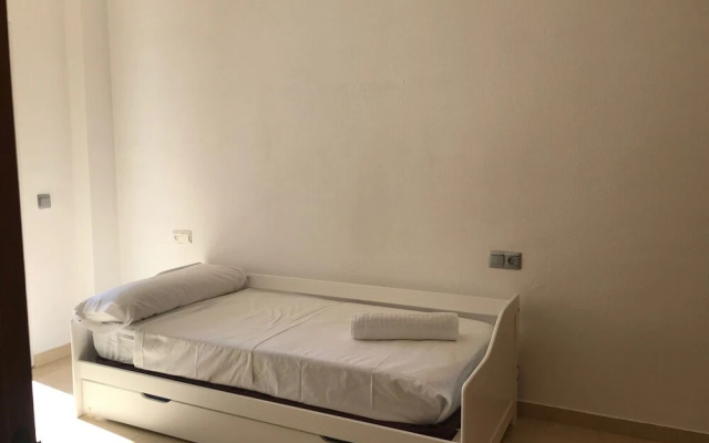 Espectacular residencial en 1ª linea con piscina