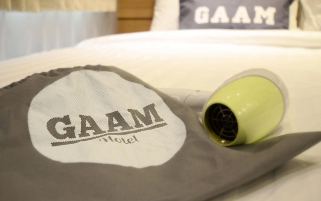 Gaam Hotel