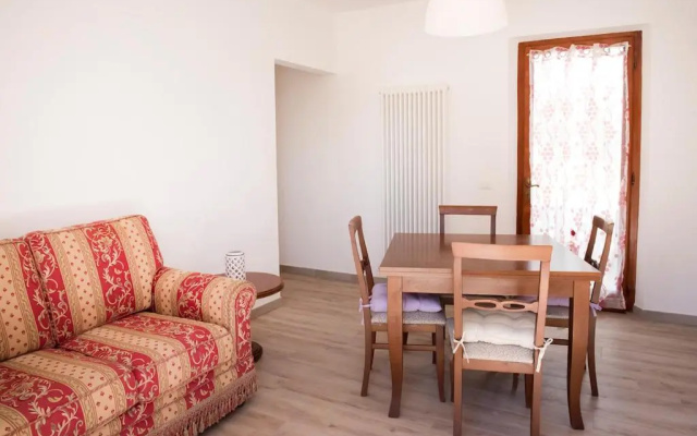 N192 - Numana, nuova villetta con portico