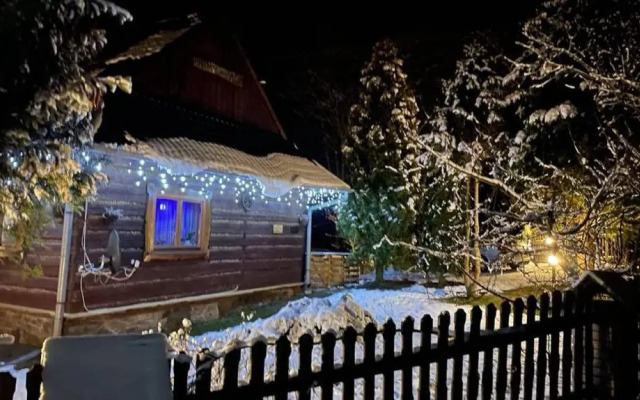 Góralska Czarcia Chata Pod Jalowcem