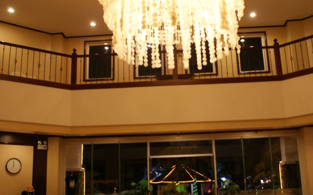 Vista Marina Hotel and Resort