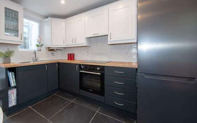 Spacious & Stylish 1BD Cottageportobello Dublin!