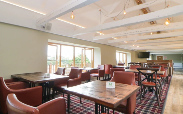 Harcombe House Bungalow 3