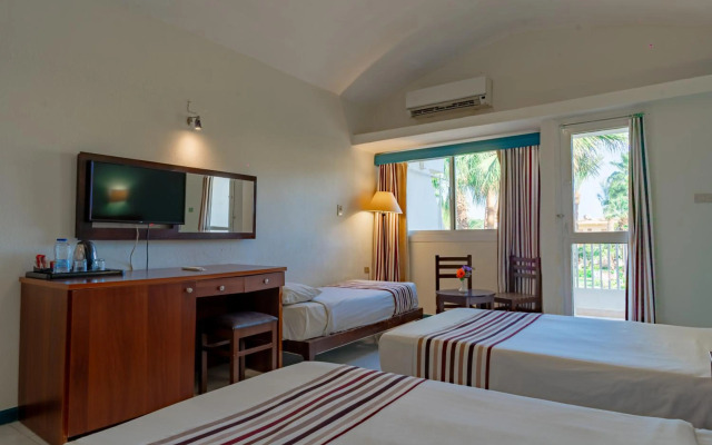 Royal Star Empire Beach Resort