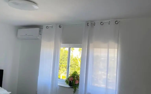 מישל נופש דרך יותם 6003