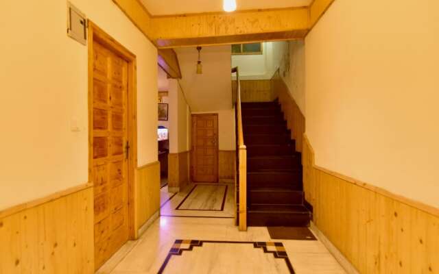 OYO 19872 Hotel Rock Villa