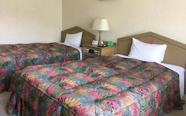 Breezbay Hotel & Resort Gero